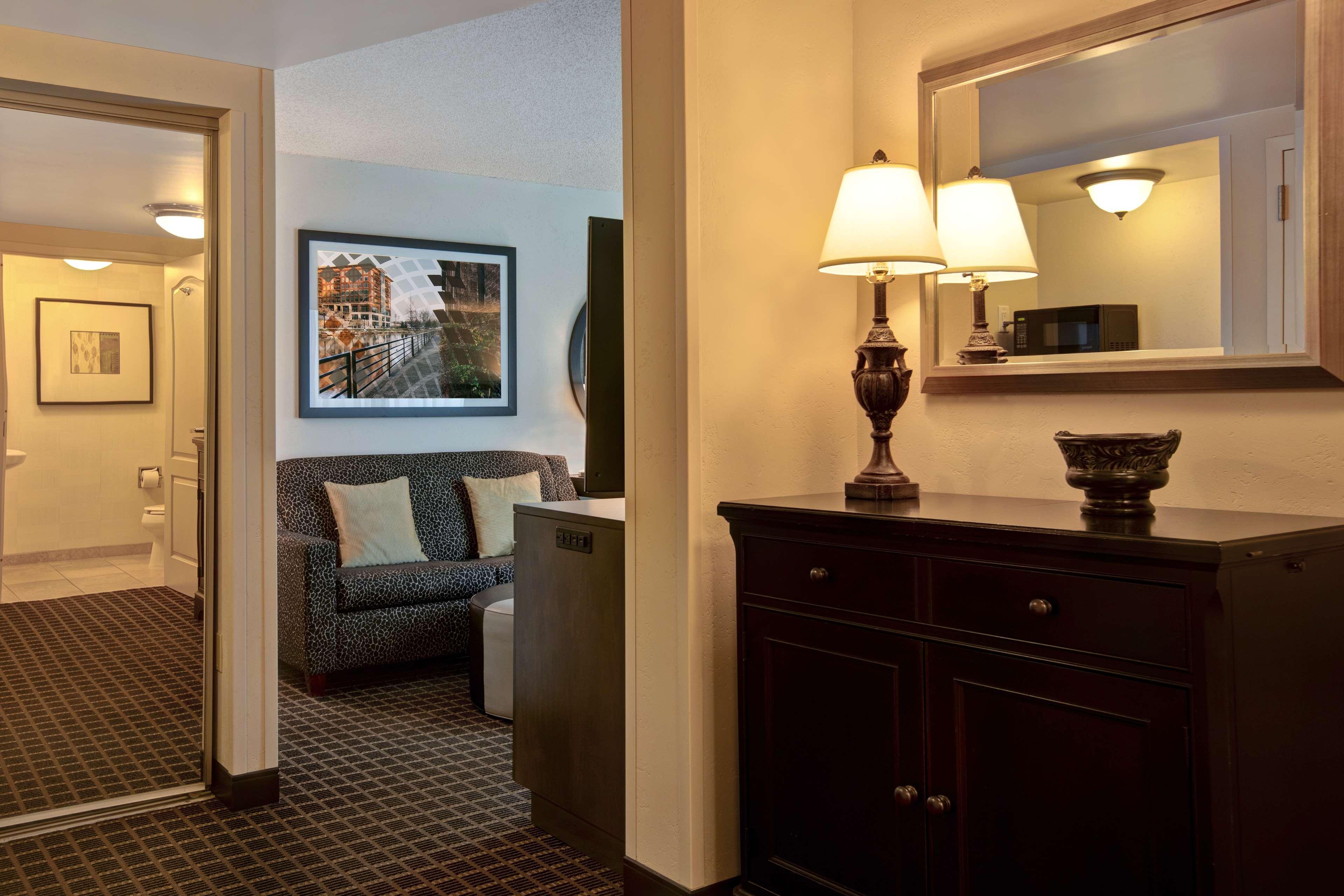 Hotel Hampton & Greenville-downtown-riverplace Greenville