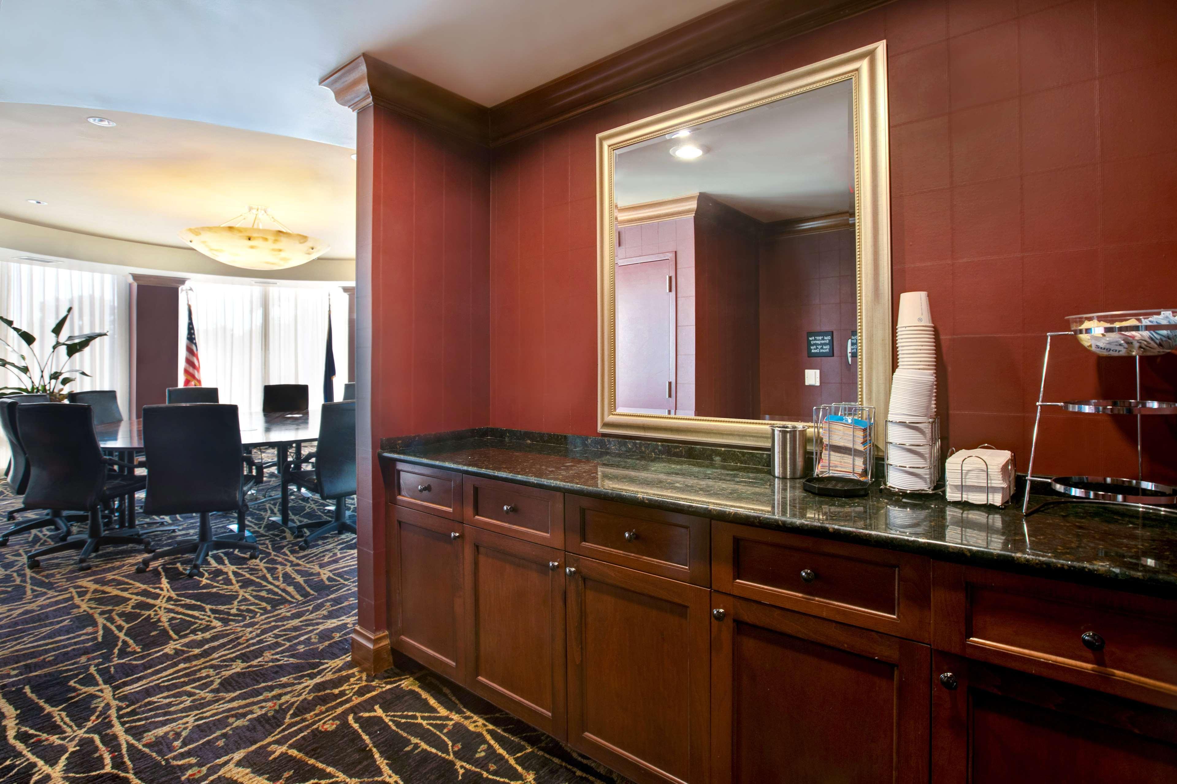 Hampton & Greenville-downtown-riverplace Hotel Greenville