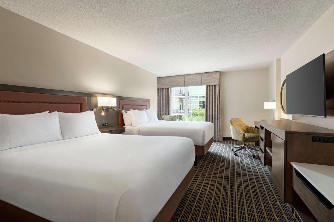 Hampton & Greenville-downtown-riverplace 3* Greenville