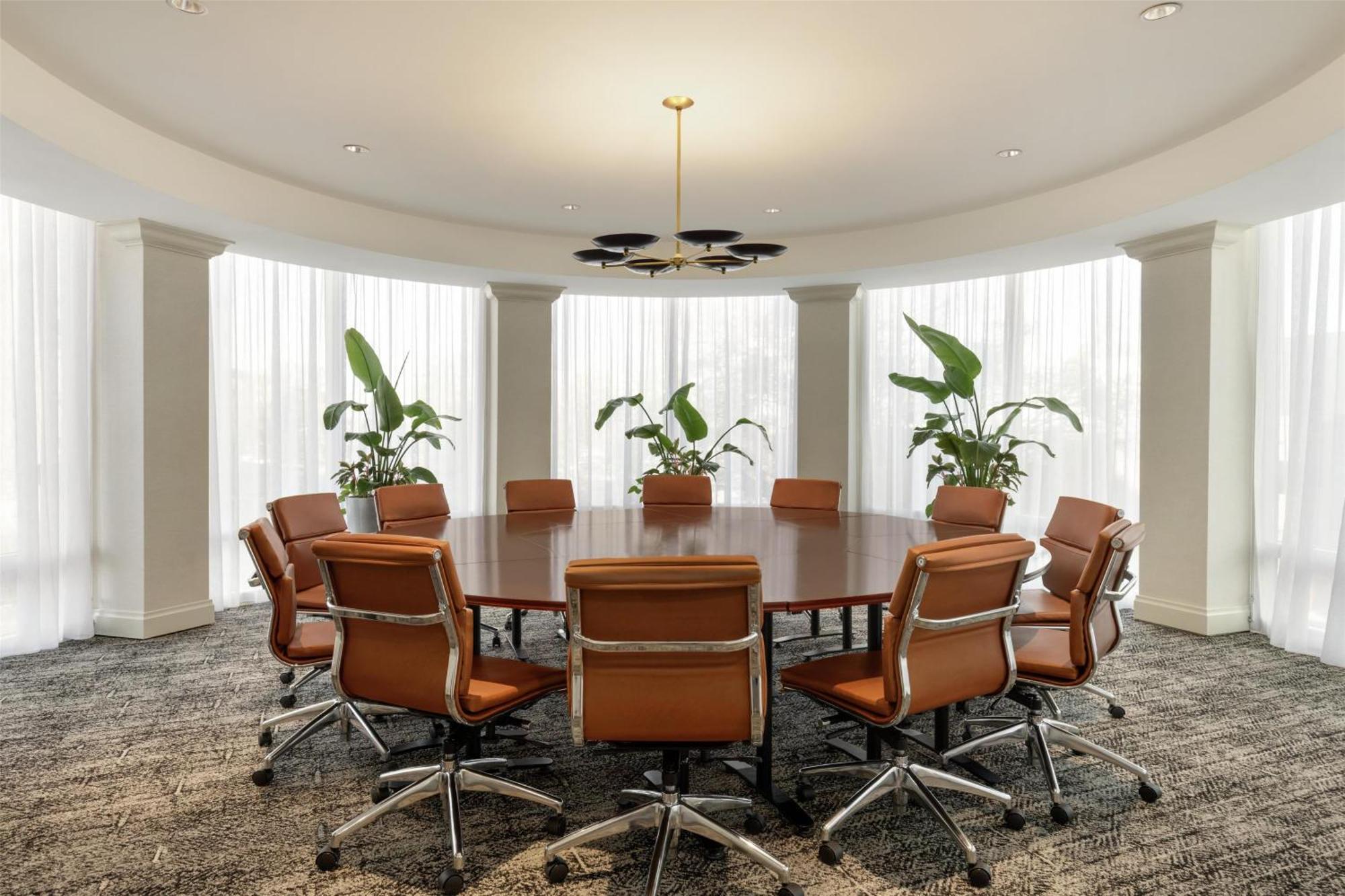 Hampton & Greenville-downtown-riverplace 3*